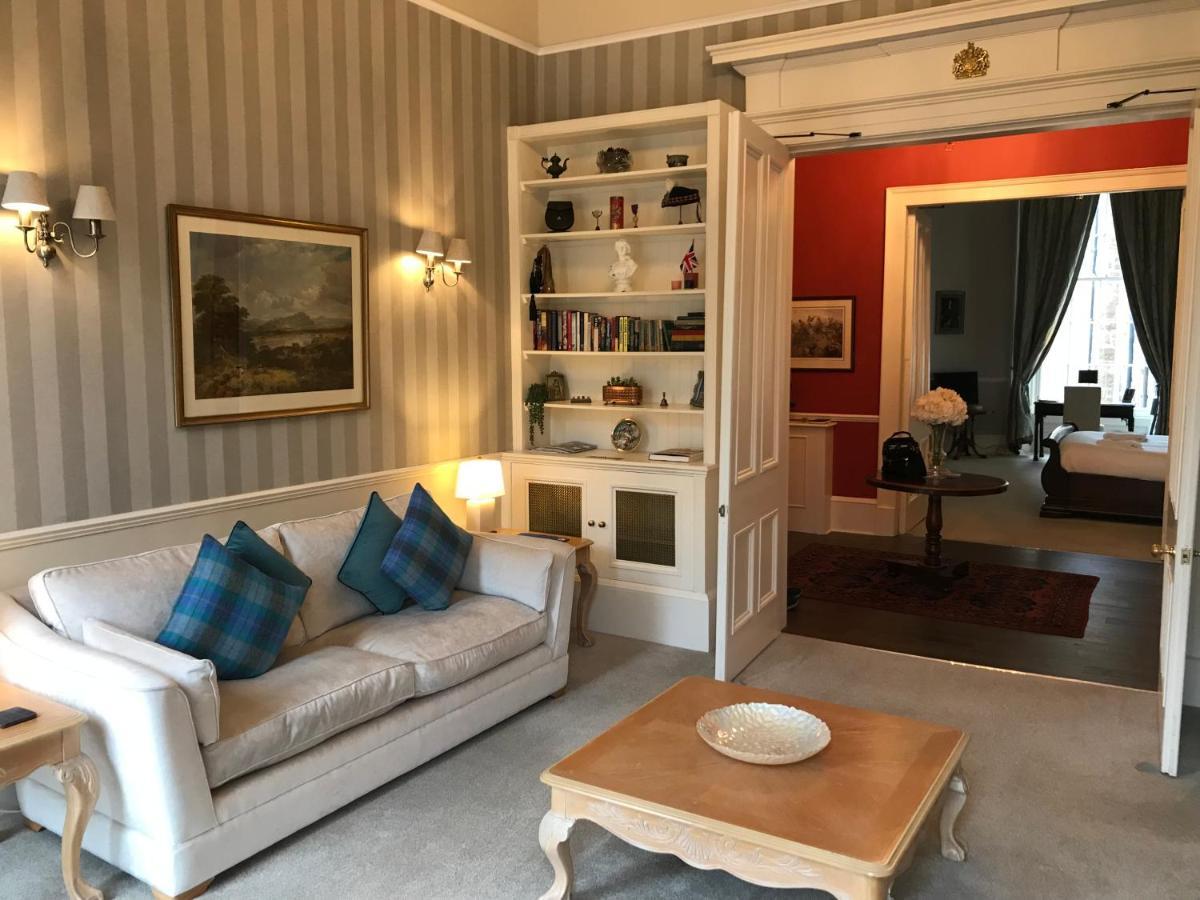 Apartamento Escape To @ Albyn Place Edimburgo